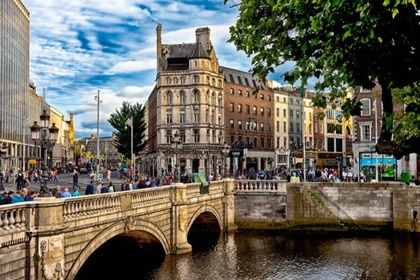 Gửi hàng sang Ireland